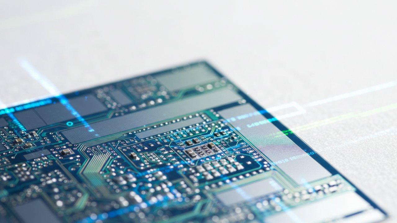 Cyient Secures ₹4,500 Crore India Chip Lab Deal; Analysts Split, Traders Target Key Levels